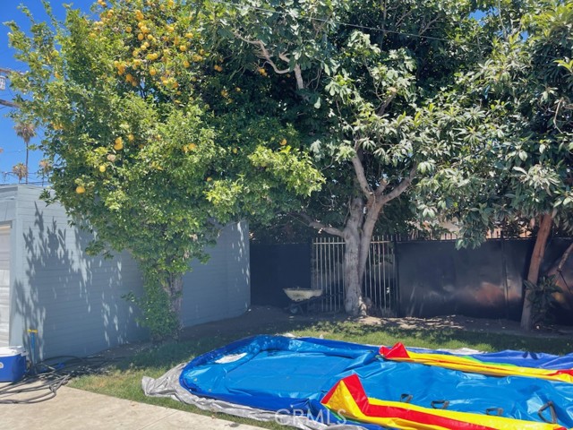 5424 S Van Ness Avenue #2, Los Angeles, CA, 90062 5424 S Van Ness Avenue #2, Los Angeles, CA, 90062
