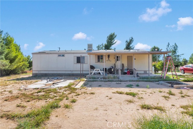 Detail Gallery Image 33 of 44 For 5635 Honeyhill Rd a & B,  Oak Hills,  CA 92344 - 3 Beds | 1 Baths