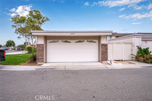 Detail Gallery Image 30 of 39 For 14262 Baker Street, Westminster,  CA 92683 - 2 Beds | 2 Baths