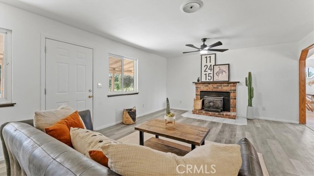 Detail Gallery Image 15 of 48 For 112 Los Verjeles, Bangor,  CA 95901 - 3 Beds | 1/1 Baths