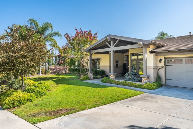 Detail Gallery Image 3 of 69 For 1435 Patricia Dr, Redlands,  CA 92373 - 4 Beds | 3 Baths