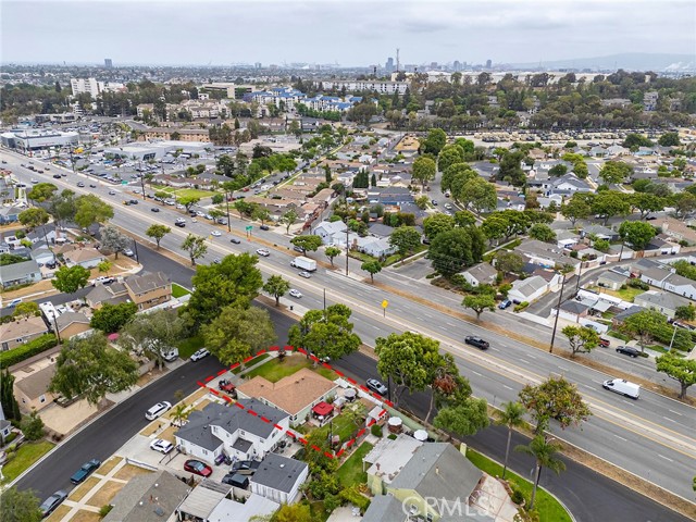 4303 E De Ora Way, Long Beach CA: https://media.crmls.org/medias/63e4c42a-5e3f-4172-9dd8-0ff17d938be6.jpg