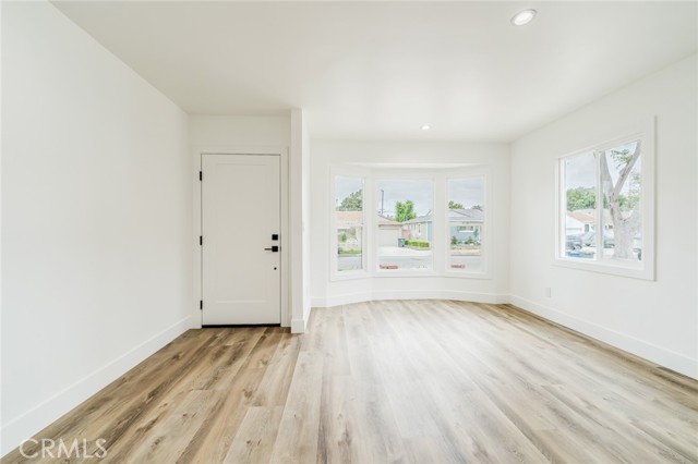 Detail Gallery Image 33 of 59 For 7020 Schroll St, Lakewood,  CA 90713 - 4 Beds | 4 Baths