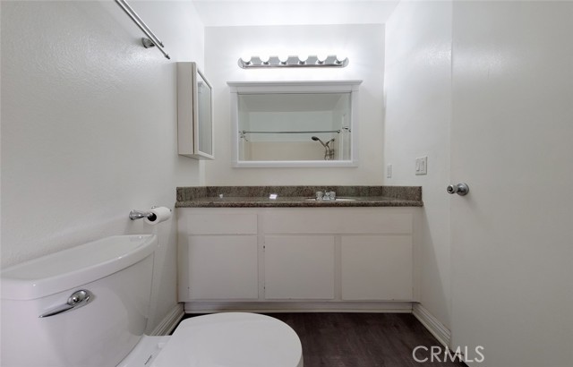 Detail Gallery Image 19 of 23 For 1300 Cabrillo Park Dr #D,  Santa Ana,  CA 92701 - 1 Beds | 1 Baths
