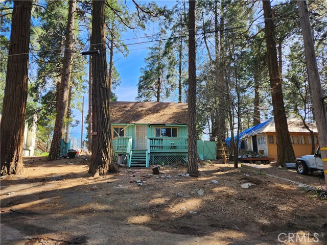 23913 Inspiration Road, Crestline CA: https://media.crmls.org/medias/63e5e087-eccb-47e1-b84e-f6c77d13dcce.jpg