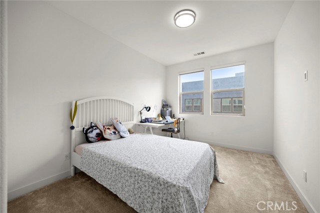 228 Mullberry Place, Montebello CA: https://media.crmls.org/medias/63e67447-04e2-4029-8c25-9523c0c71334.jpg