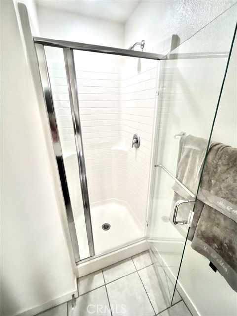 Detail Gallery Image 26 of 37 For 12745 Watt Ln #B,  Sylmar,  CA 91342 - 4 Beds | 3/1 Baths