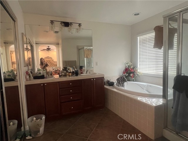 Detail Gallery Image 11 of 21 For 6514 Angelina Ct, Chino,  CA 91710 - 5 Beds | 3 Baths