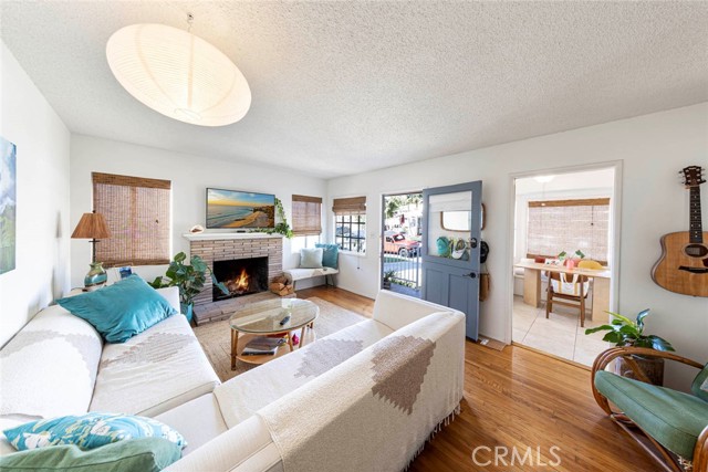 Detail Gallery Image 2 of 16 For 159 W Avenida Cornelio, San Clemente,  CA 92672 - 2 Beds | 1/1 Baths