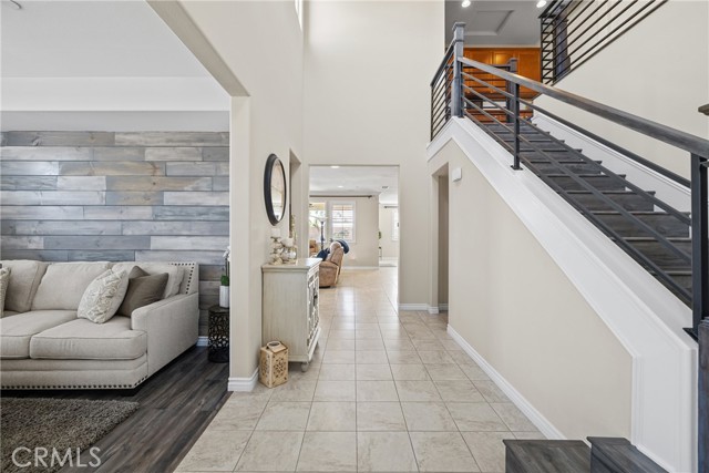 Detail Gallery Image 7 of 55 For 4882 Hawk Ridge Ave, Fontana,  CA 92336 - 4 Beds | 3/1 Baths