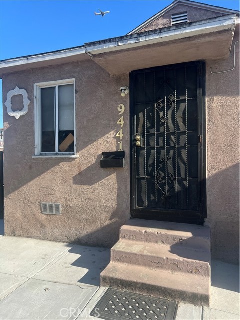 9435 S Western