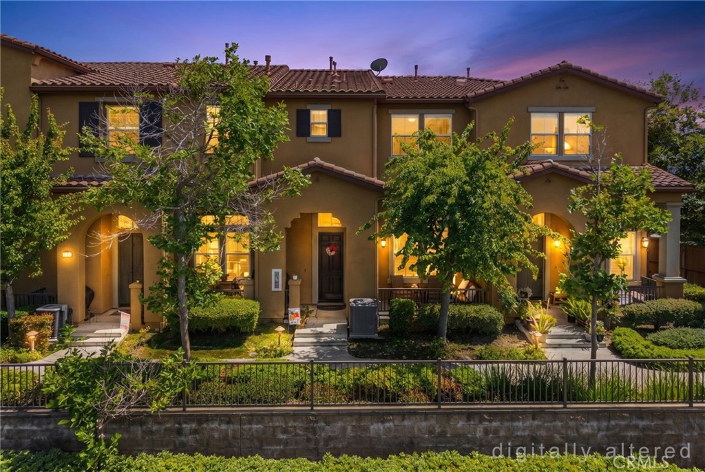 8427 E Kendra Loop