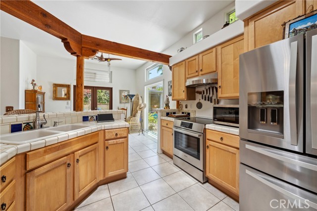 54030 Eisenhower Drive, La Quinta CA: https://media.crmls.org/medias/63ea9b02-d59a-48e3-93ff-6b7bfb081744.jpg