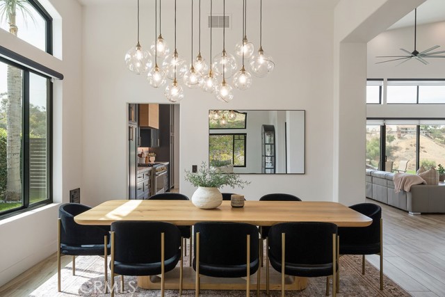 Detail Gallery Image 11 of 75 For 837 S Canyon Mist Lane, Anaheim Hills,  CA 92808 - 4 Beds | 3/1 Baths