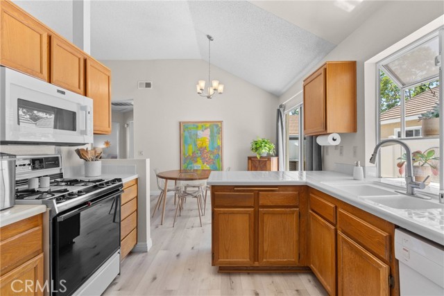 Detail Gallery Image 24 of 35 For 6681 Brighton Pl, Rancho Cucamonga,  CA 91737 - 2 Beds | 2 Baths