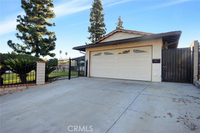 Detail Gallery Image 3 of 23 For 2130 Camarina Dr, Rowland Heights,  CA 91748 - 3 Beds | 2 Baths