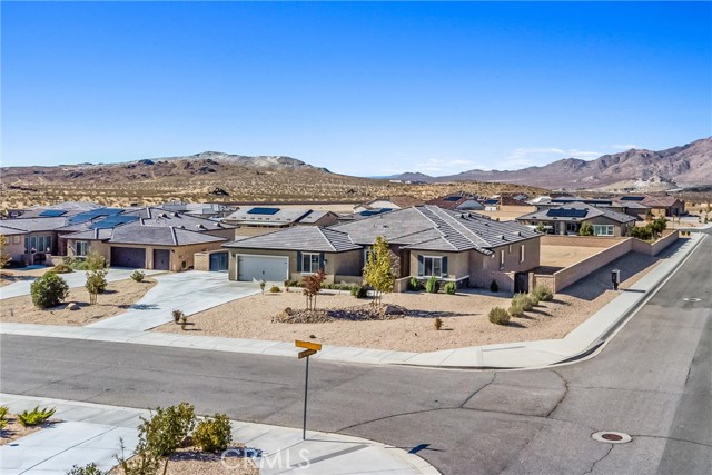 19526 Javelina, Apple Valley CA: https://media.crmls.org/medias/63eda04e-5433-4210-abf5-ecf165962695.jpg