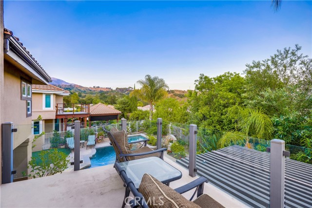 4 Sugarpine Drive, Trabuco Canyon CA: https://media.crmls.org/medias/63f04ef0-5987-4071-bd56-53685932f9b1.jpg