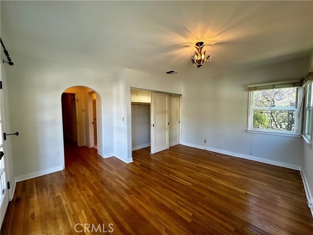 Detail Gallery Image 14 of 36 For 11741 Otsego St, Valley Village,  CA 91607 - 4 Beds | 2/1 Baths