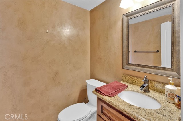 Detail Gallery Image 20 of 41 For 13044 San Lucas, Victorville,  CA 92392 - 4 Beds | 2/1 Baths