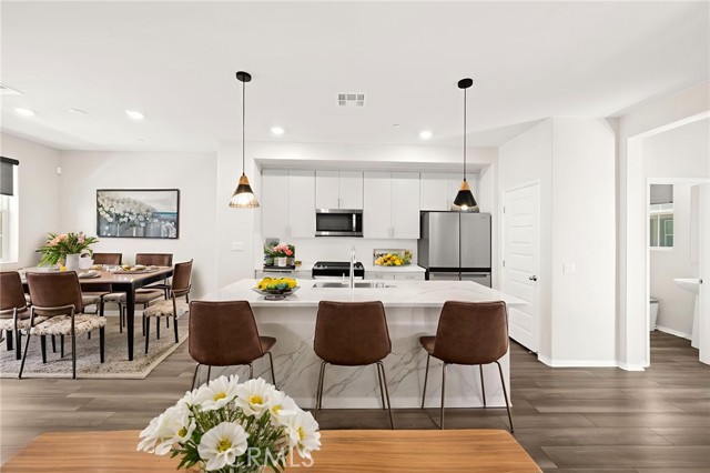 Detail Gallery Image 1 of 44 For 40497 Melrose Dr, Temecula,  CA 92591 - 2 Beds | 2/1 Baths