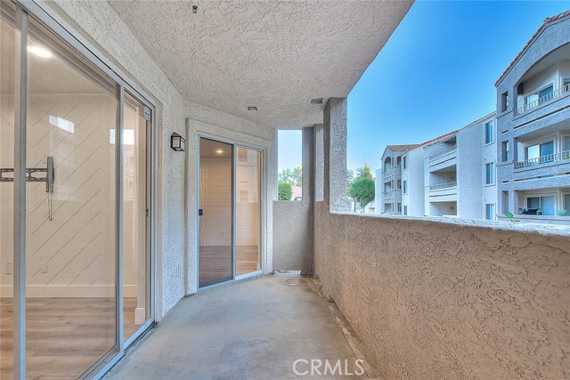 Detail Gallery Image 34 of 57 For 2040 Las Colinas Cir #104,  Corona,  CA 92879 - 2 Beds | 2 Baths