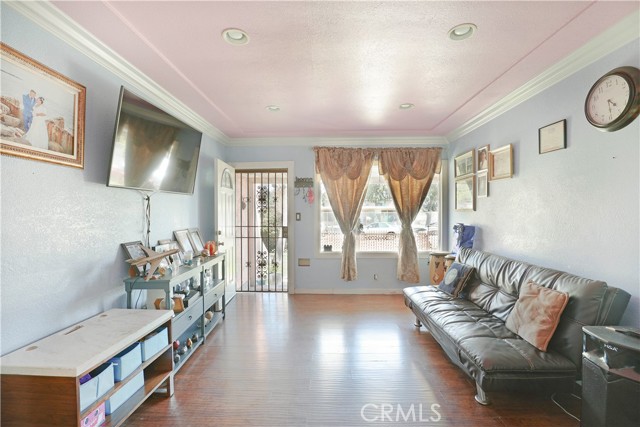 Image 3 for 208 E 118Th Pl, Los Angeles, CA 90061