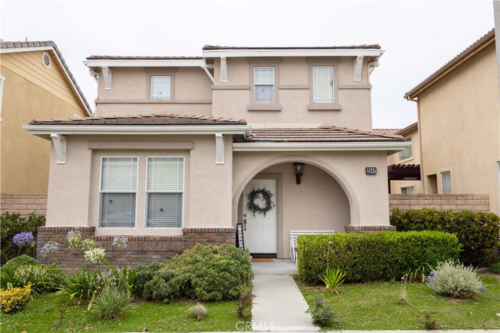 2547 Canterbury Lane