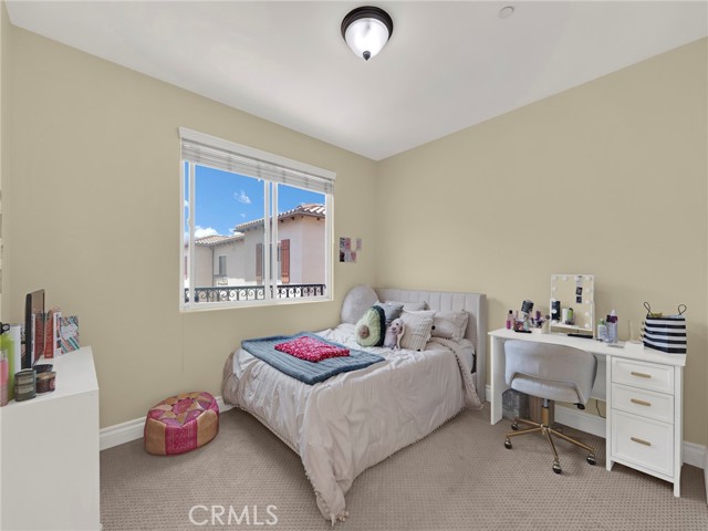 5753 White Oak Avenue, Encino CA: https://media.crmls.org/medias/63f3dafb-9730-4e94-9dc9-c2cee2623f17.jpg