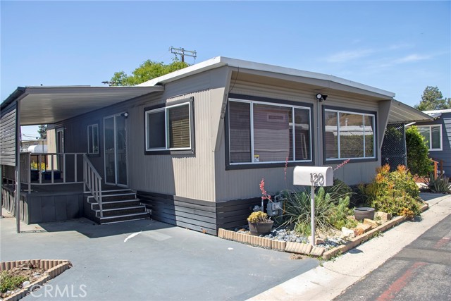 Detail Gallery Image 25 of 29 For 8811 Canoga Ave #120,  Canoga Park,  CA 91304 - 2 Beds | 1 Baths