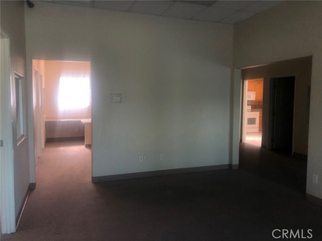 16490 Walnut Street, Hesperia, California 92345, ,Commercial Lease,For Rent,16490 Walnut Street,CRHD23087838