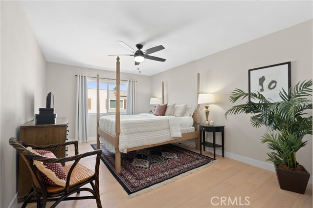 10707 Camarillo Street, 314 photo 15