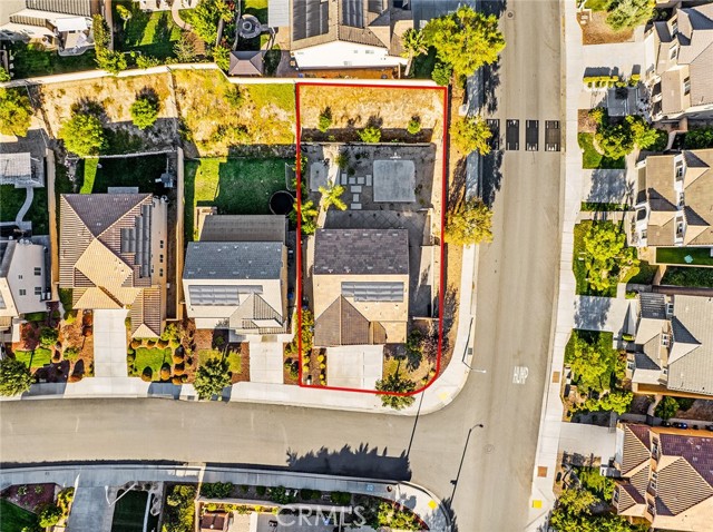 28002 Kenny Lane, Saugus CA: https://media.crmls.org/medias/63f492e6-e75e-453b-b4c8-aca079d32d3e.jpg