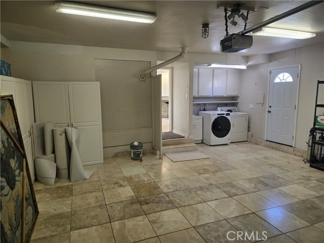 Detail Gallery Image 12 of 45 For 5704 Miguel Way, Long Beach,  CA 90814 - 5 Beds | 3 Baths