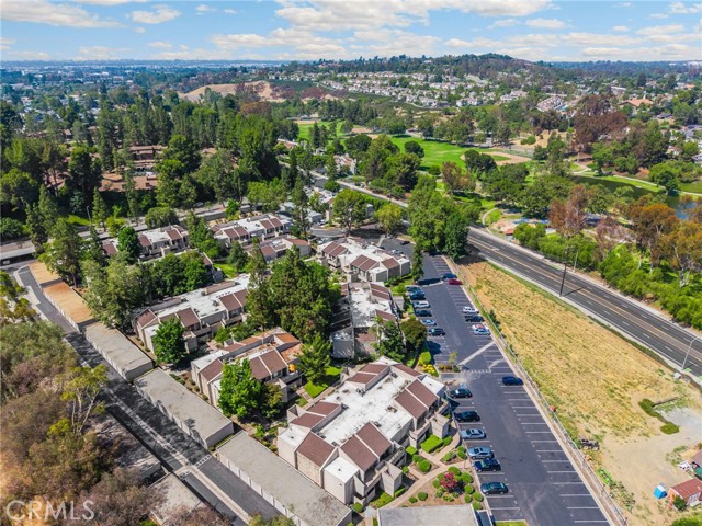 Detail Gallery Image 30 of 34 For 3020 Associated Rd #110,  Fullerton,  CA 92835 - 2 Beds | 2 Baths