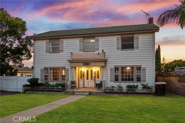 Detail Gallery Image 1 of 26 For 853 S Lemon St, Anaheim,  CA 92805 - 4 Beds | 2/1 Baths