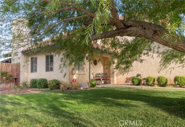 Detail Gallery Image 3 of 37 For 12775 Sundown Rd, Victorville,  CA 92392 - 3 Beds | 2/1 Baths