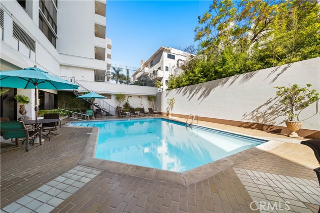 10660 Wilshire Boulevard, Los Angeles CA: https://media.crmls.org/medias/63fad5f7-cd6a-4148-9c0a-d6af64a69a22.jpg