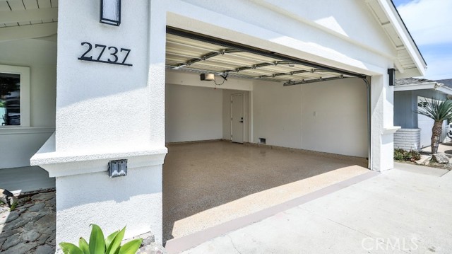 2737 Lorenzo Avenue, Costa Mesa CA: https://media.crmls.org/medias/63fae222-136b-490c-bcb6-51adb194a0cf.jpg