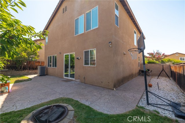 38096 Talavera Court, Murrieta CA: https://media.crmls.org/medias/63fc583f-e38e-4c73-ac67-d7bd03bbcbc7.jpg