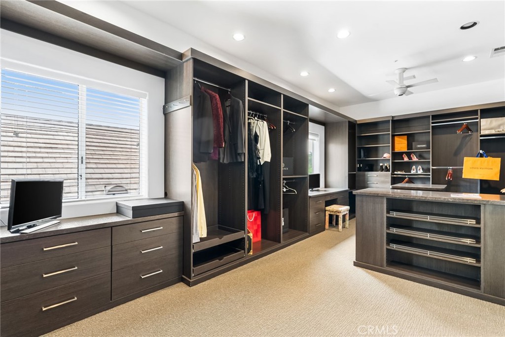 MLS #OC25238572 image #20