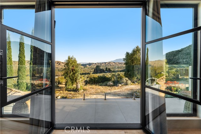 Detail Gallery Image 3 of 75 For 49988 Aspen Dr, Morongo Valley,  CA 92256 - 4 Beds | 4 Baths
