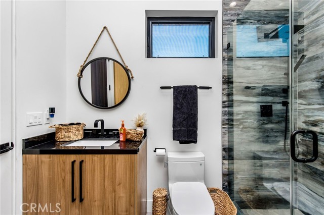 Detail Gallery Image 49 of 75 For 22745 Califa St, Woodland Hills,  CA 91367 - 5 Beds | 4 Baths