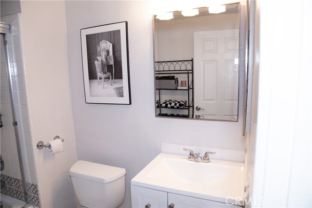 22171 Rim Pointe, Lake Forest CA: https://media.crmls.org/medias/63fe54b5-a111-4275-8035-1870fce791db.jpg