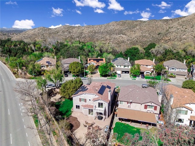 32501 Sprucewood Way, Lake Elsinore CA: https://media.crmls.org/medias/640002f7-871f-4d7d-9950-af0175efc14f.jpg
