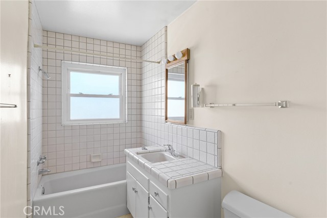 539 Dahlia Place, Santa Maria CA: https://media.crmls.org/medias/640029aa-e064-435f-b283-6ca7da520402.jpg