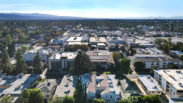2 Bed Home for Sale in Valley Village, California