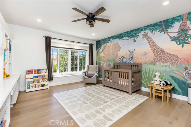 6032 County Oak Road, Woodland Hills CA: https://media.crmls.org/medias/64021b72-8399-4106-8653-fd5a602c752d.jpg