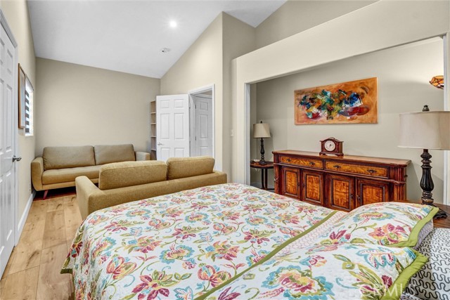 5 Bed Home for Sale in Sun Valley, California