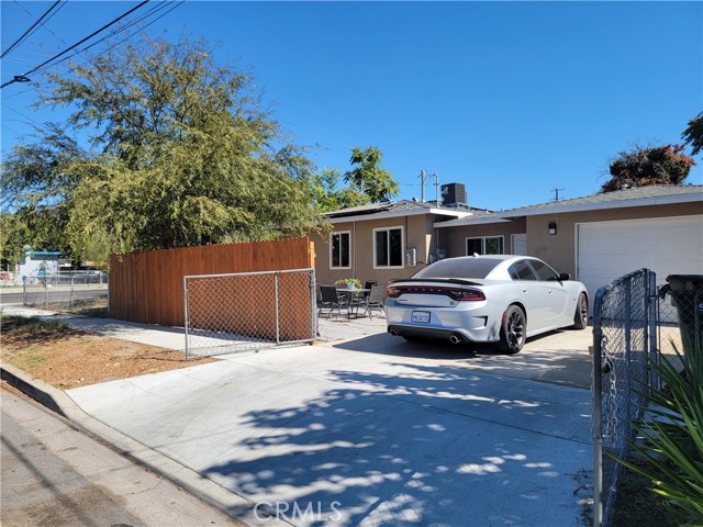 Detail Gallery Image 6 of 23 For 803 E Mayberry Ave, Hemet,  CA 92543 - 3 Beds | 1 Baths